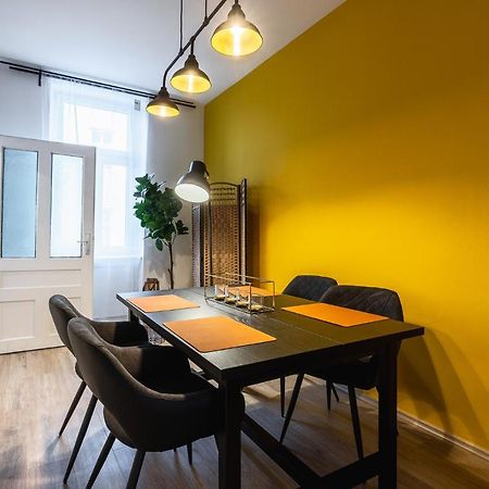 Stylish 1 Bedroom Apartment Near Hannovamarkt เวียนนา ภายนอก รูปภาพ
