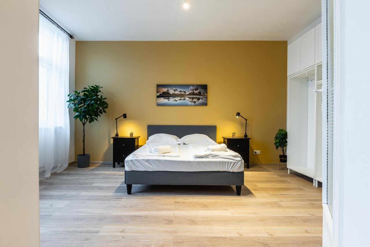 Stylish 1 Bedroom Apartment Near Hannovamarkt เวียนนา ภายนอก รูปภาพ
